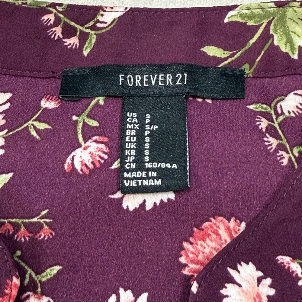 Forever 21 Floral Blouse - Purple and Pink - Size Small - Picture 8 of 12